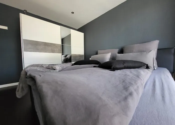 Quartier4 - Mit Privater Aussensauna! *